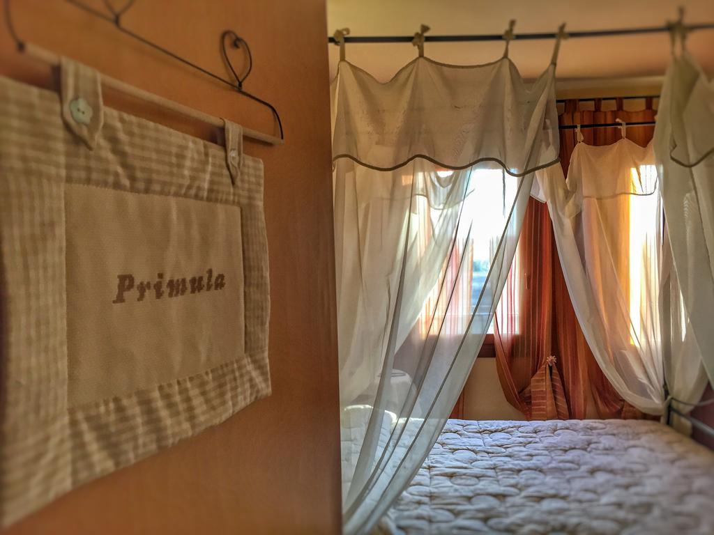 Agriturismo Borgo Tecla Rosà Buitenkant foto