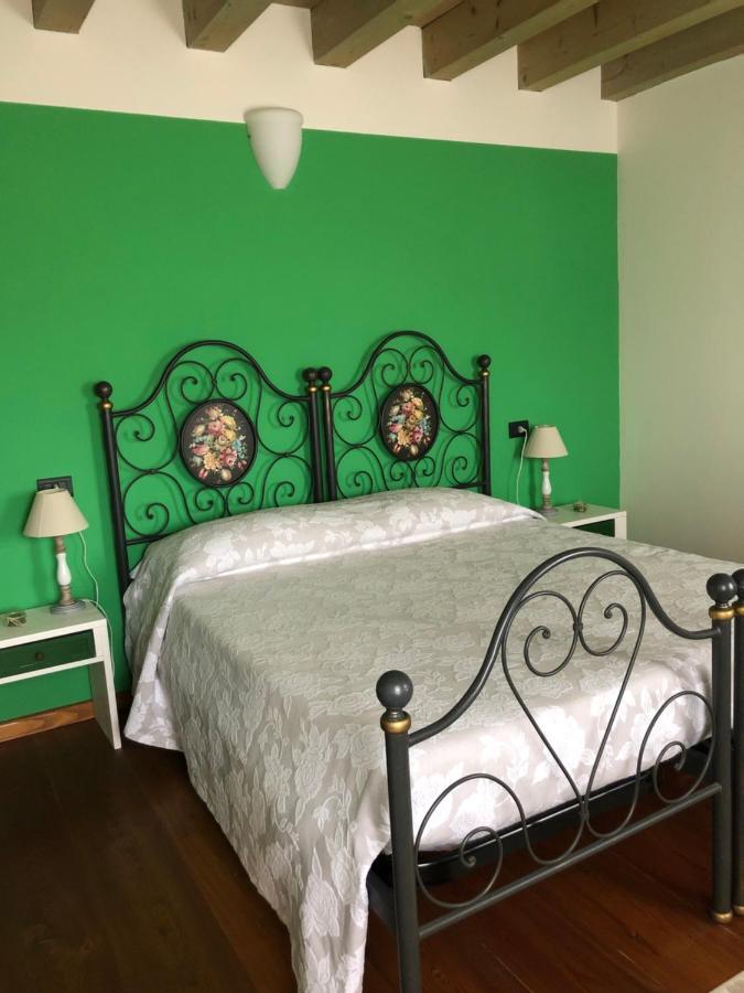 Agriturismo Borgo Tecla Rosà Buitenkant foto